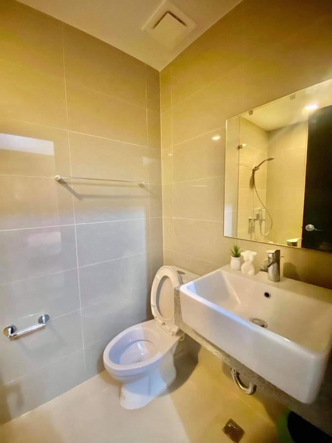 Uptown Parksuites Taguig Exterior foto